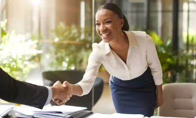 CAS Auto team member building a client relationship