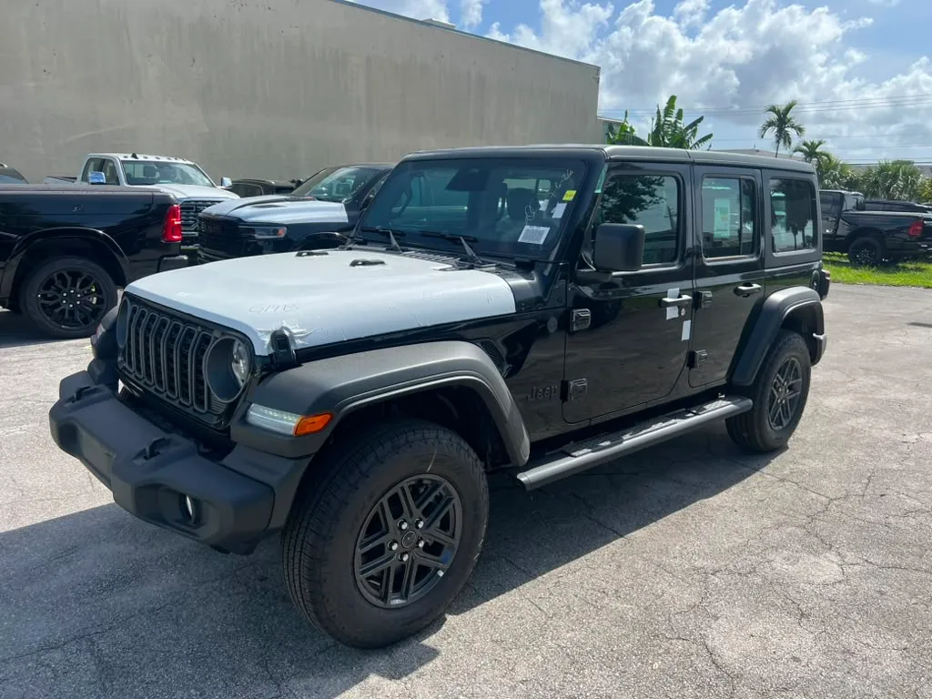 Jeep Wrangler 2026 Sport Plus