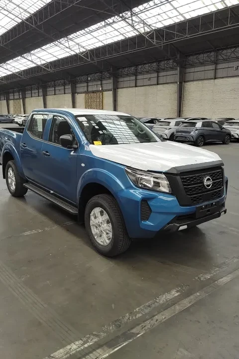 SE Plus 4x4 2.5 Diesel manual