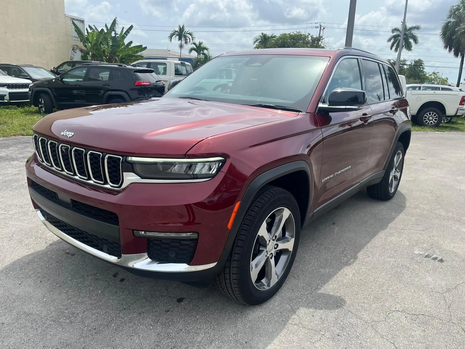 RHD Jeep Grand Cherokee