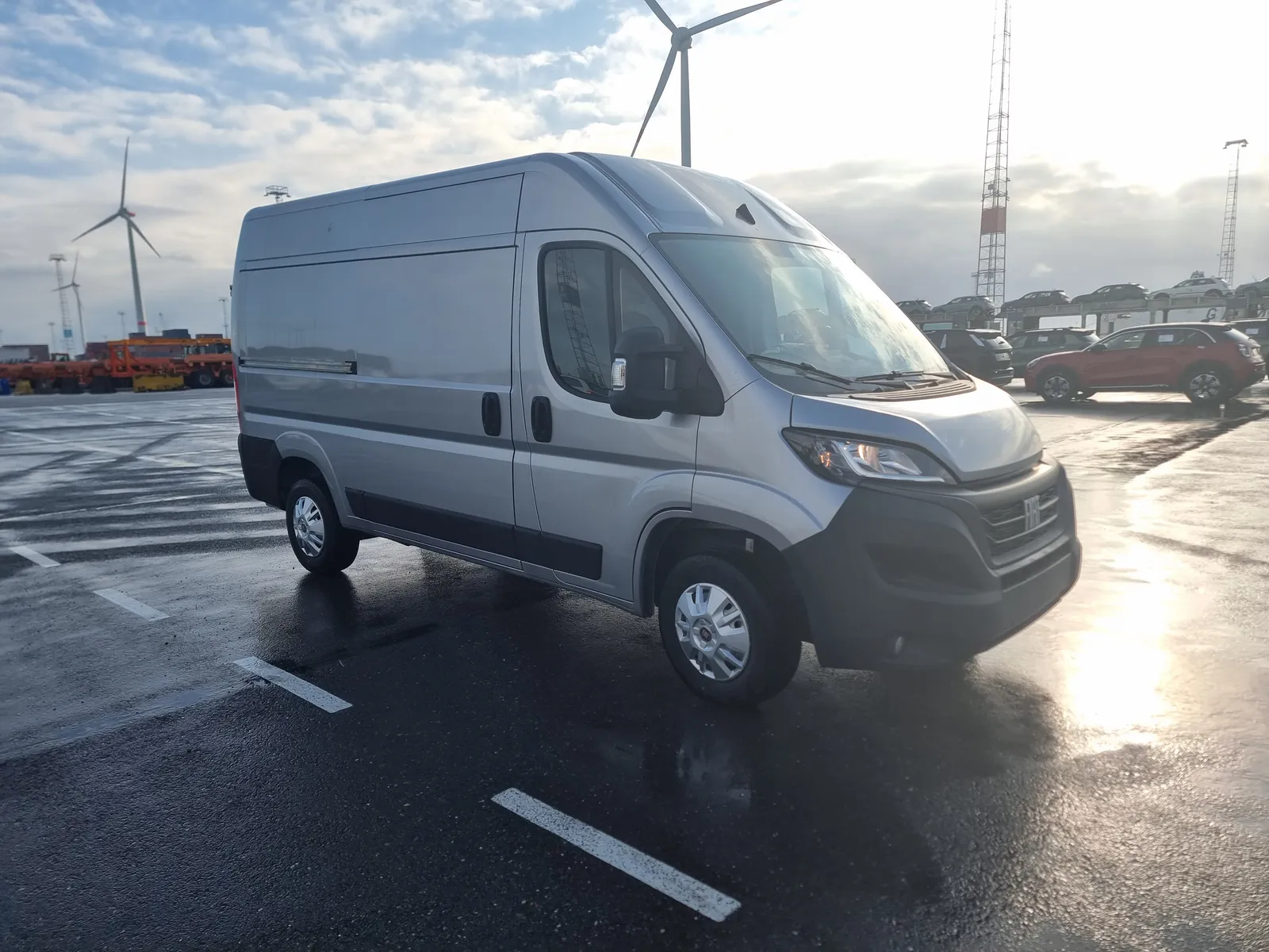 L2H2 FWD 2.3 Diesel manual
