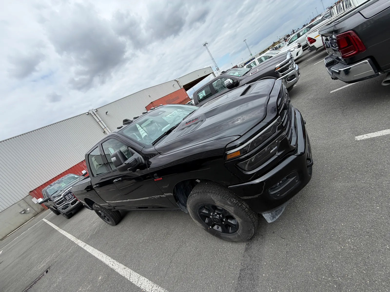 Laramie Night Edition 4x4 6.7 Diesel automatic — black — photo 1 of 8
