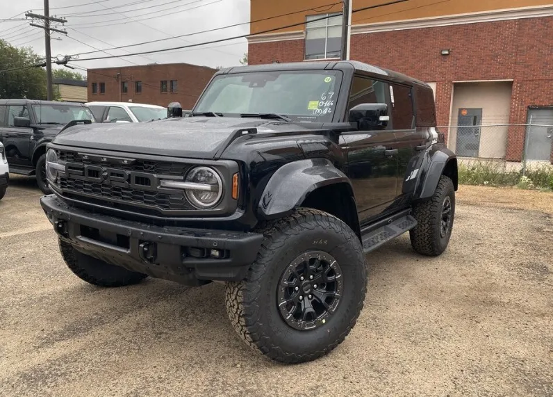 2025 Ford Bronco Raptor 4×4 3.0L Gas AT