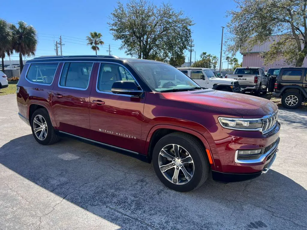 Jeep Grand Wagoneer L