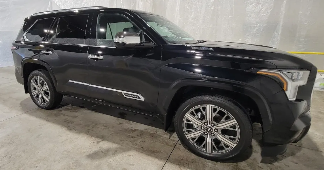 2026 Toyota Sequoia Capstone 4×4 3.4L Gas/Hybrid AT
